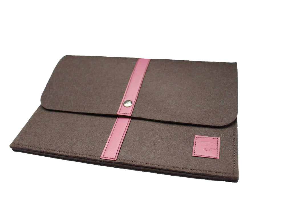 Dealbude24 Schöne Tablet Tasche aus Wolle passend für Trekstor Surftab Theatre S11, Stossfeste Table