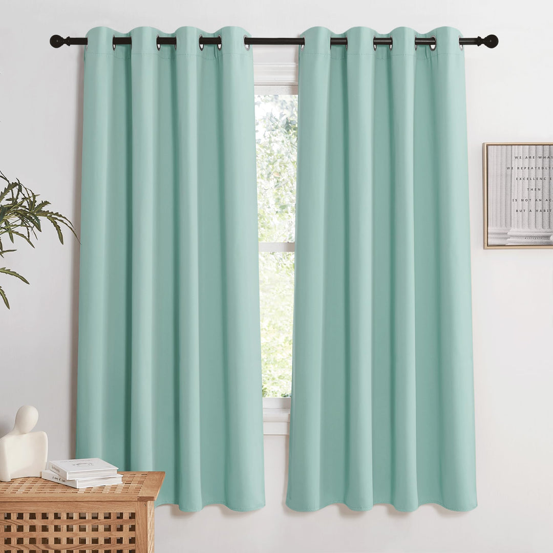 KGORGE Vorhang Grün Blickdicht Ösenvorhang 2er Set Blickdichte Gardinen Wohnzimmer Modern Kurz Verdu