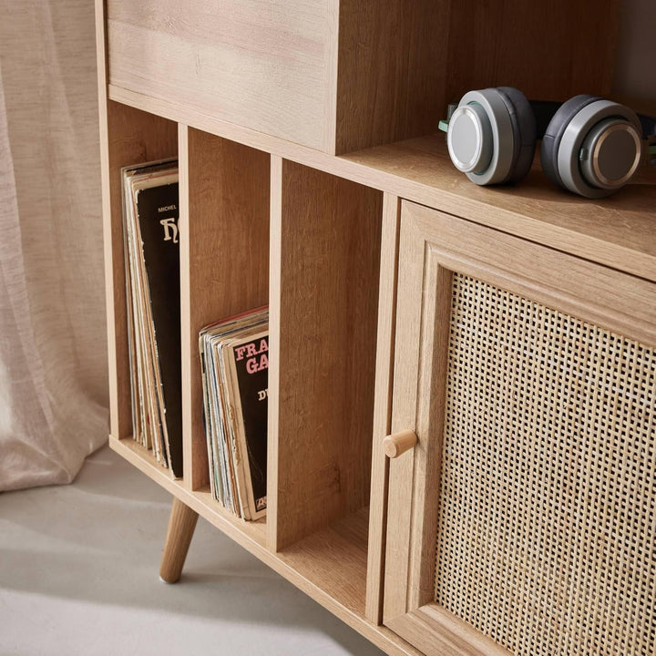 Schallplattenschrank mit Rohrgeflecht und Holzdekor Bohème, 1 Tür und 4 Fächer