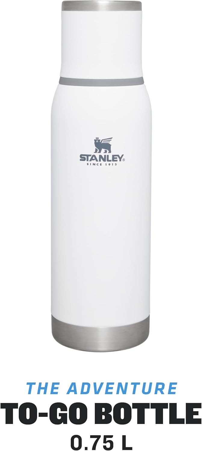 Stanley Adventure To-Go Thermosflasche 0.75L - 20 Stunden Heiss - 25 Stunden Kalt - Auslaufsicher -