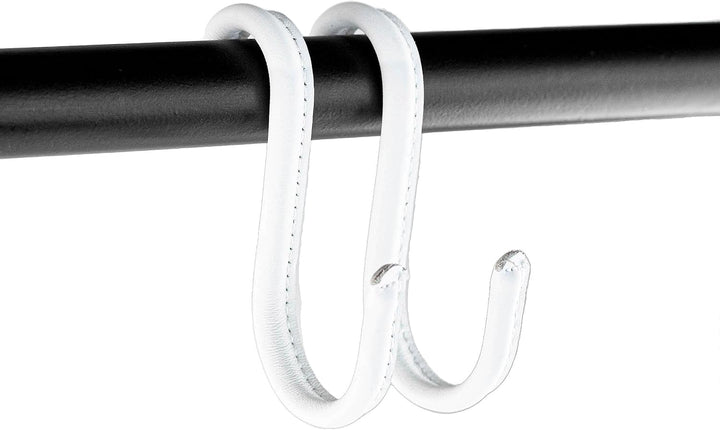 Brute Strength - S-Haken mit Vollnarbenleder umwickelt - 6 Stück - Weiss mit weissen Nähten - 10 cm