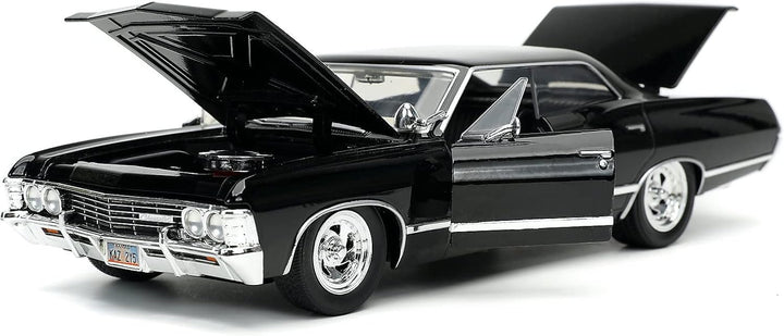 Jada Toys 253255037 Supernatural Dean Winchester, 1967 Chevy Impala Sport Sedan, Türen + Kofferraum