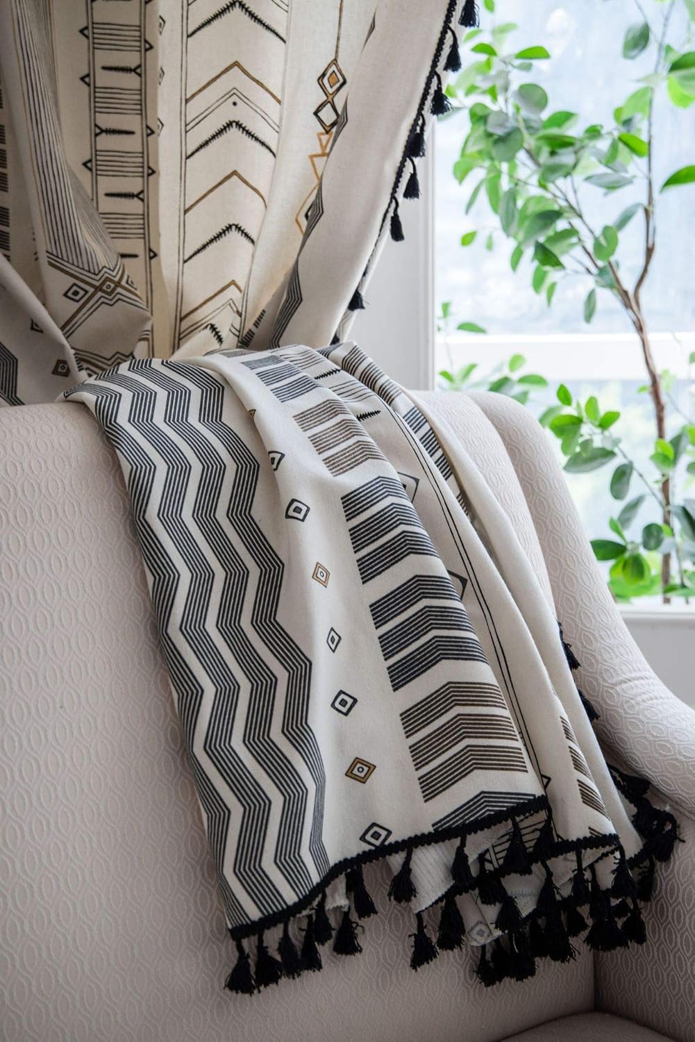 Boho Vintage Gardinen mit Quaste Halbverdunkelungsvorhänge mit Ösen Baumwolle Leinen Dekoschal für W