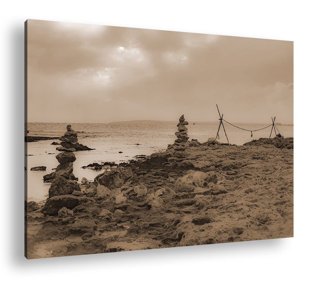 deyoli steiniger Strand in Zypern Effekt: Sepia, Format: 80x60 als Leinwandbild, Motiv fertig gerahm
