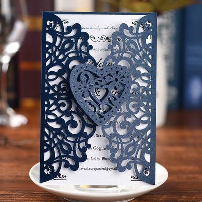 FOMTOR Laser Cut Hochzeitseinladungen Kit 50 Packungen Marineblau Hochzeitseinladungen mit bedruckba