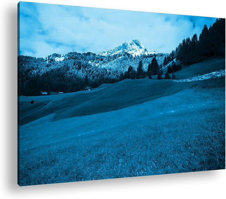 zauberhafte Wiesen in den Bergen Format: 80x60 Effekt: Monocrome Blau als Leinwand, Motiv fertig ger