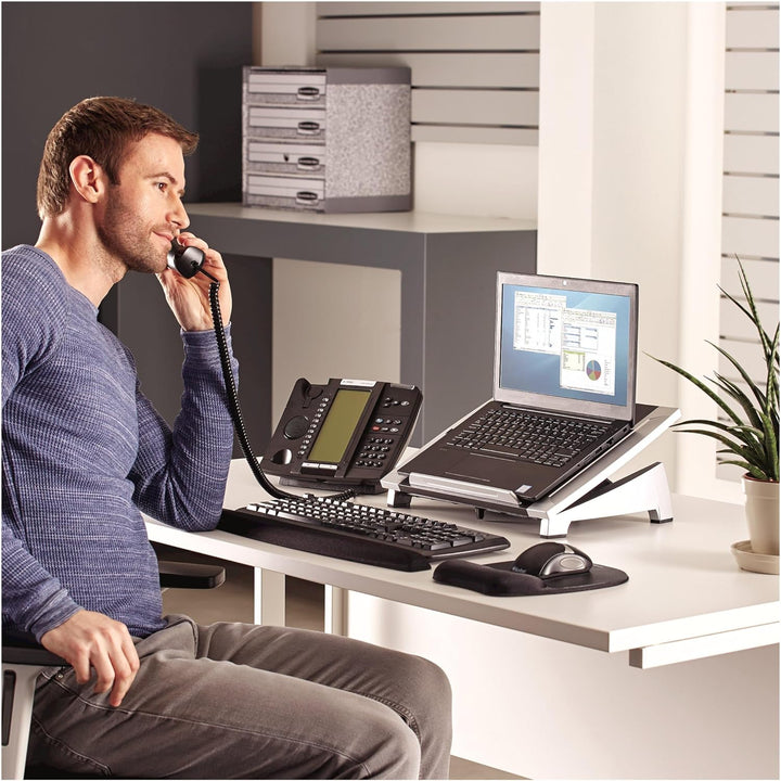 Fellowes Laptop Ständer höhenverstellbar - Laptop Halterung, für Notebooks oder Monitore bis 5 kg Ge