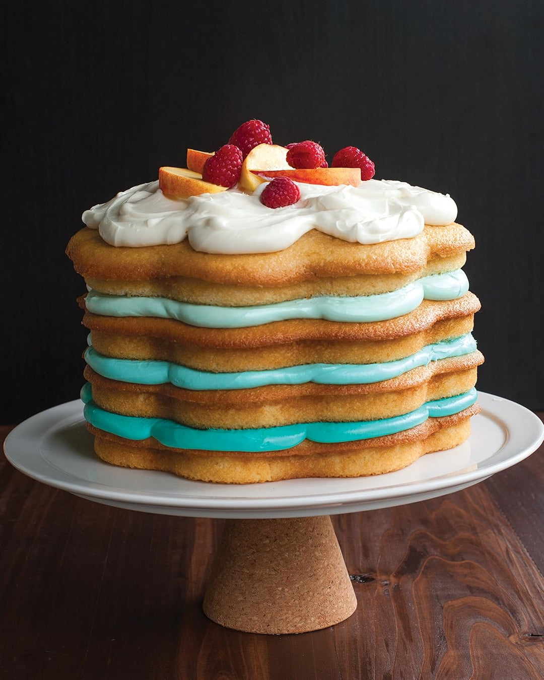 Nordic Ware Backform " Celebration Layers Cake ", Aluminium, Weiss, 23,8 x 23,8 x 3,5 cm, 1 Einheite