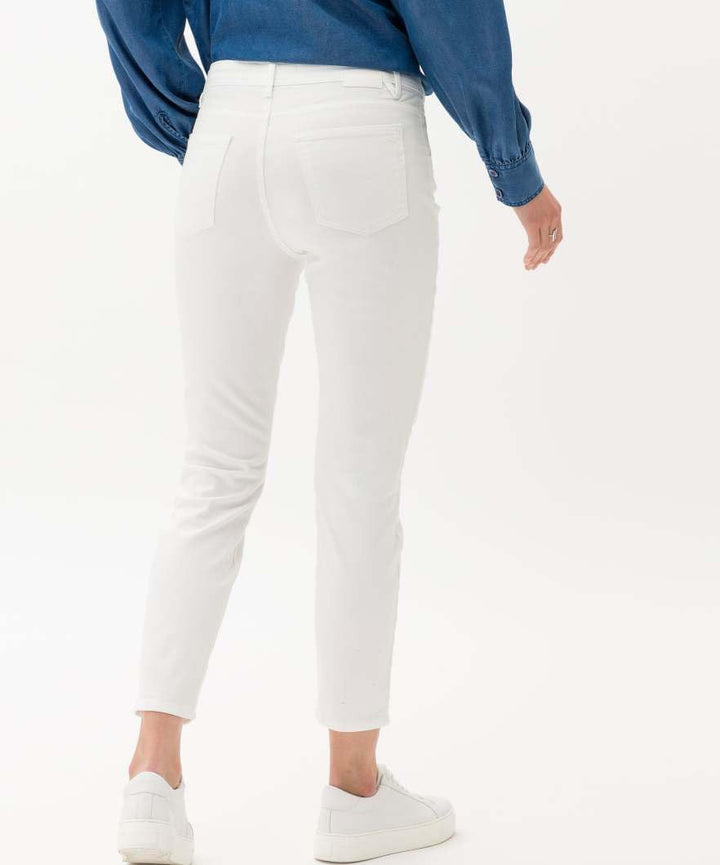 Brax Damen Jeans Style Shakira S Free to Move: Five-Pocket-röhrenjeans 27W / 30L Weiss, 27W / 30L We