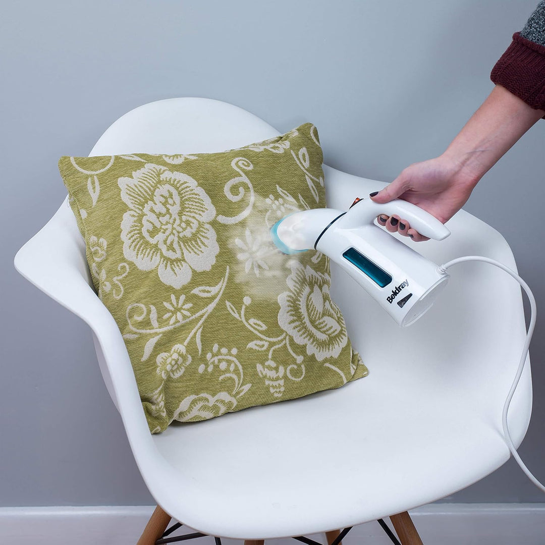 Beldray BEL0725TQ Tragbarer Dampfglätter mit Dampfbürste, 600W Steamer, Reise Dampfglätter für Kleid