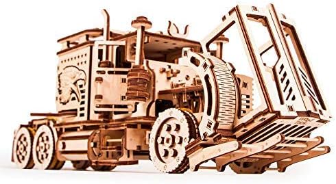 Wood Trick Big Rig Mechanischer Spielzeuglastwagen - Leistungsstarker Gummibandmotor - Realistischer