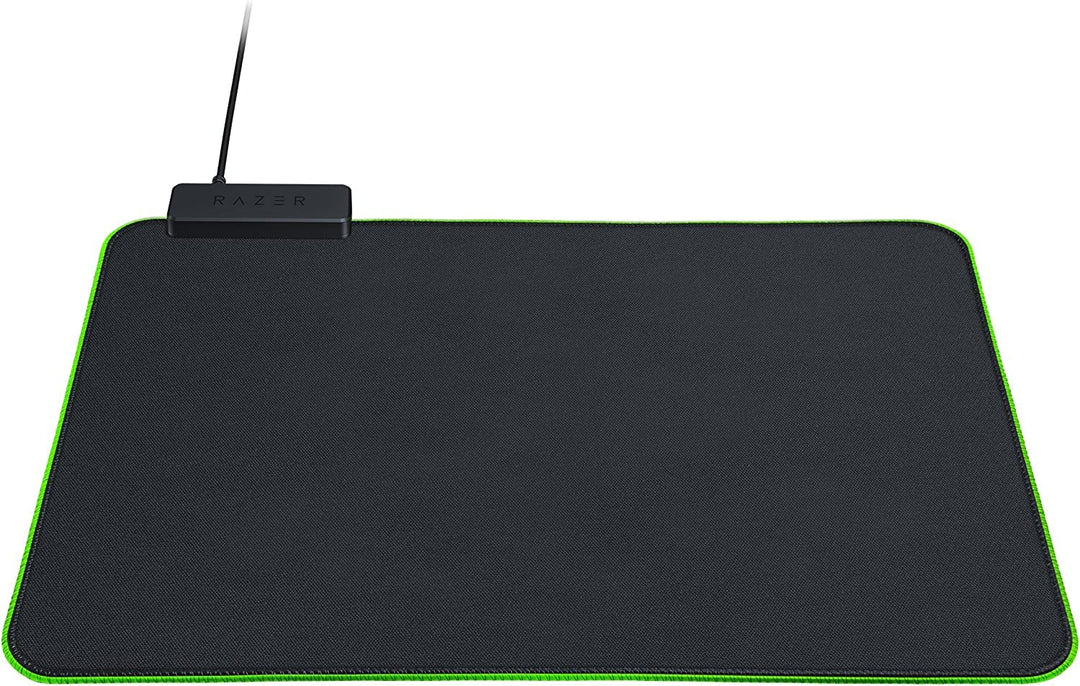 Razer Goliathus Chroma - Weiche Gaming Maus-Matte mit RGB Beleuchtung (Kabelhalterung, Stoff-Oberflä