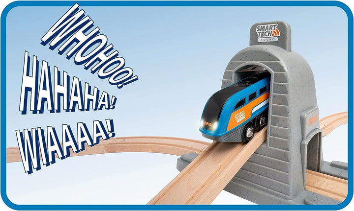 BRIO World 33977 Smart Tech Sound Deluxe Set - Interaktive Lok mit Aufnahmefunktion in umfangreichem