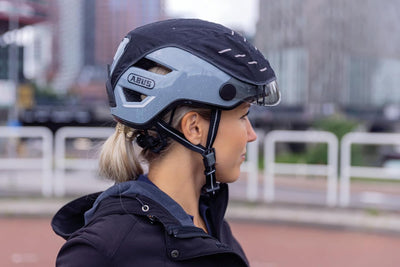 ABUS Stadthelm Pedelec 2.0 ACE - Fahrradhelm mit Rücklicht, Visier, Regenhaube, Ohrenschutz - für Da