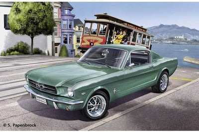 Revell RG7065 Modellbausatz Auto 1:24 - 1965 Ford Mustang 2+2 Fastback im Massstab 1:24, Level 4, or