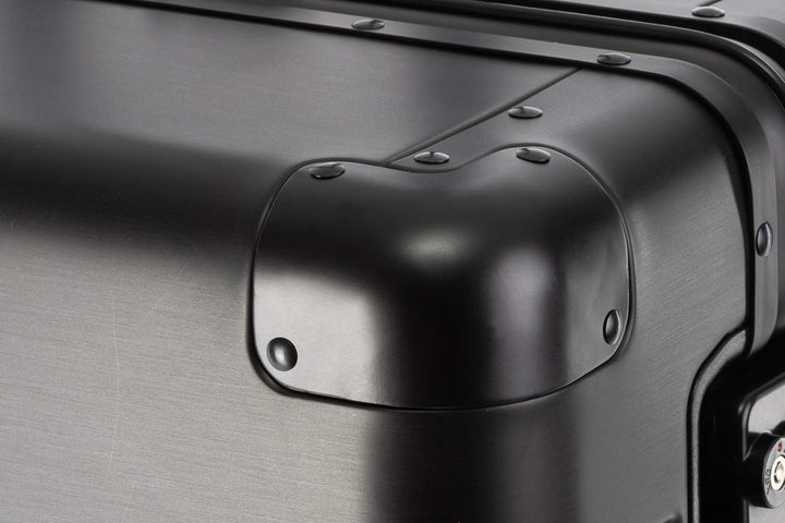 Travelhouse Oslo Alu Reisekoffer Schwarz L-75cm Hartschalenkoffer Reisetrolley Suitecase Trolley 2X