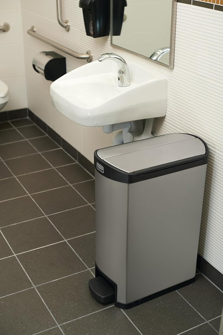 Rubbermaid Commercial Products Slim Jim 1901993 50 Litre End Step Step-On Stainless Steel Wastebaske