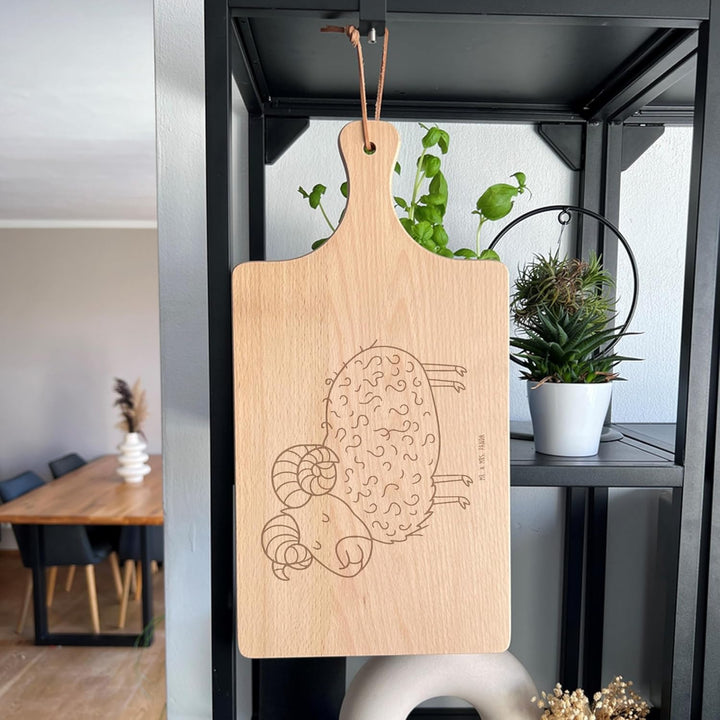 Mr. & Mrs. Panda Holzbrett Sternzeichen Widder - Geschenk, brotzeitbrettchen, Geburtstag April, Bock