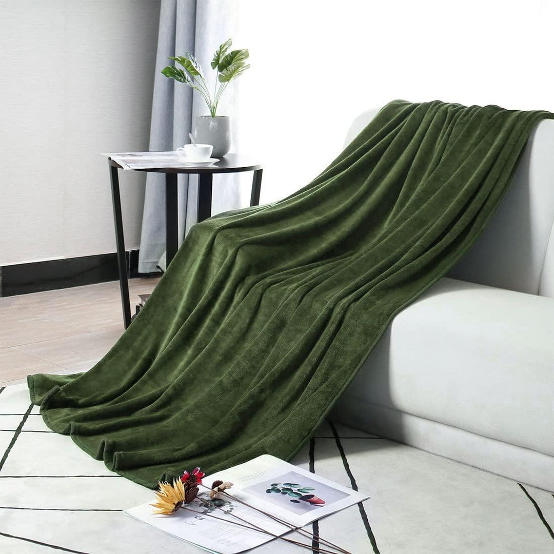PiccoCasa Kuscheldecke Tagesdecke Fleecedecke mit Rand Microfaser Decke Weiche Warme Leichte Decke 3