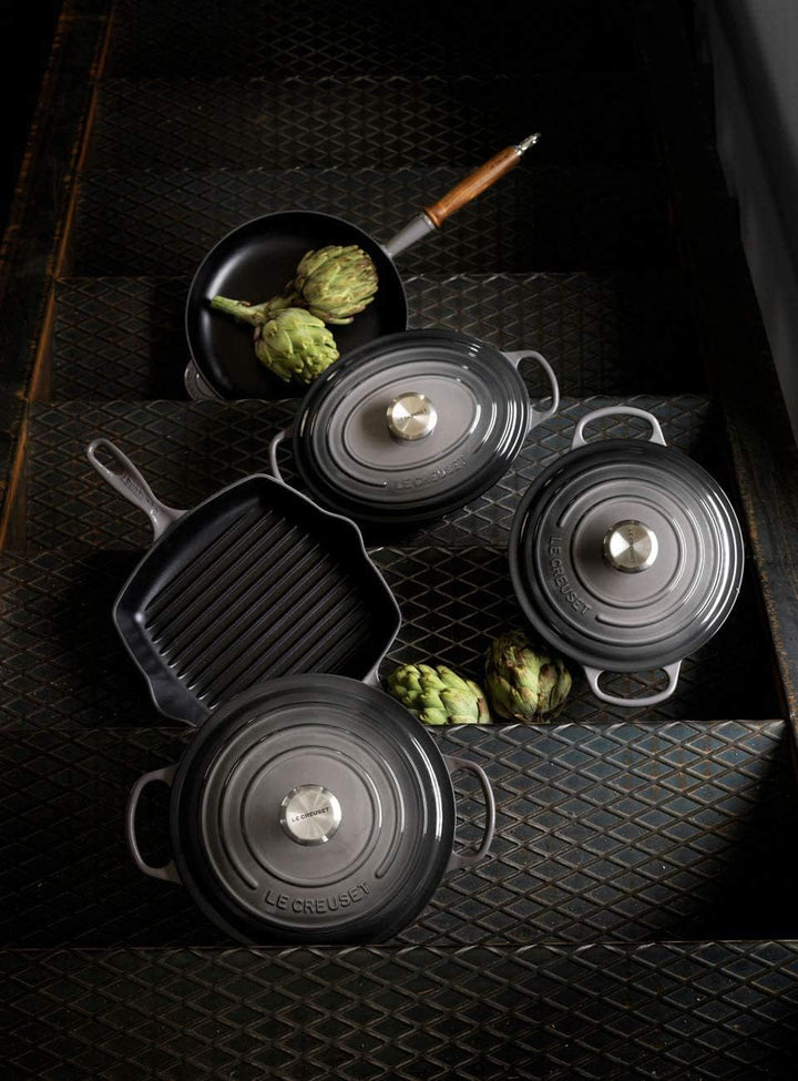 Le Creuset Signature Gusseisen-Bräter mit Deckel, Ø 27 cm, Oval, Für alle Herdarten und Induktion ge