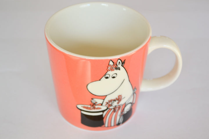 Iittala Moomin Tasse Moominmamma + The Berries (vom Hersteller eingestellt)