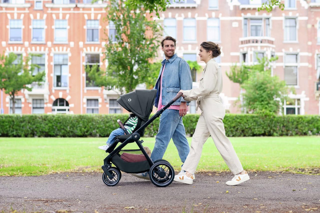 Maxi-Cosi Oxford Plus Baby Kinderwagen, 2-in-1 Set, mit Babywanne, 0–4 Jahre, 0–22 kg, kompakt zusam