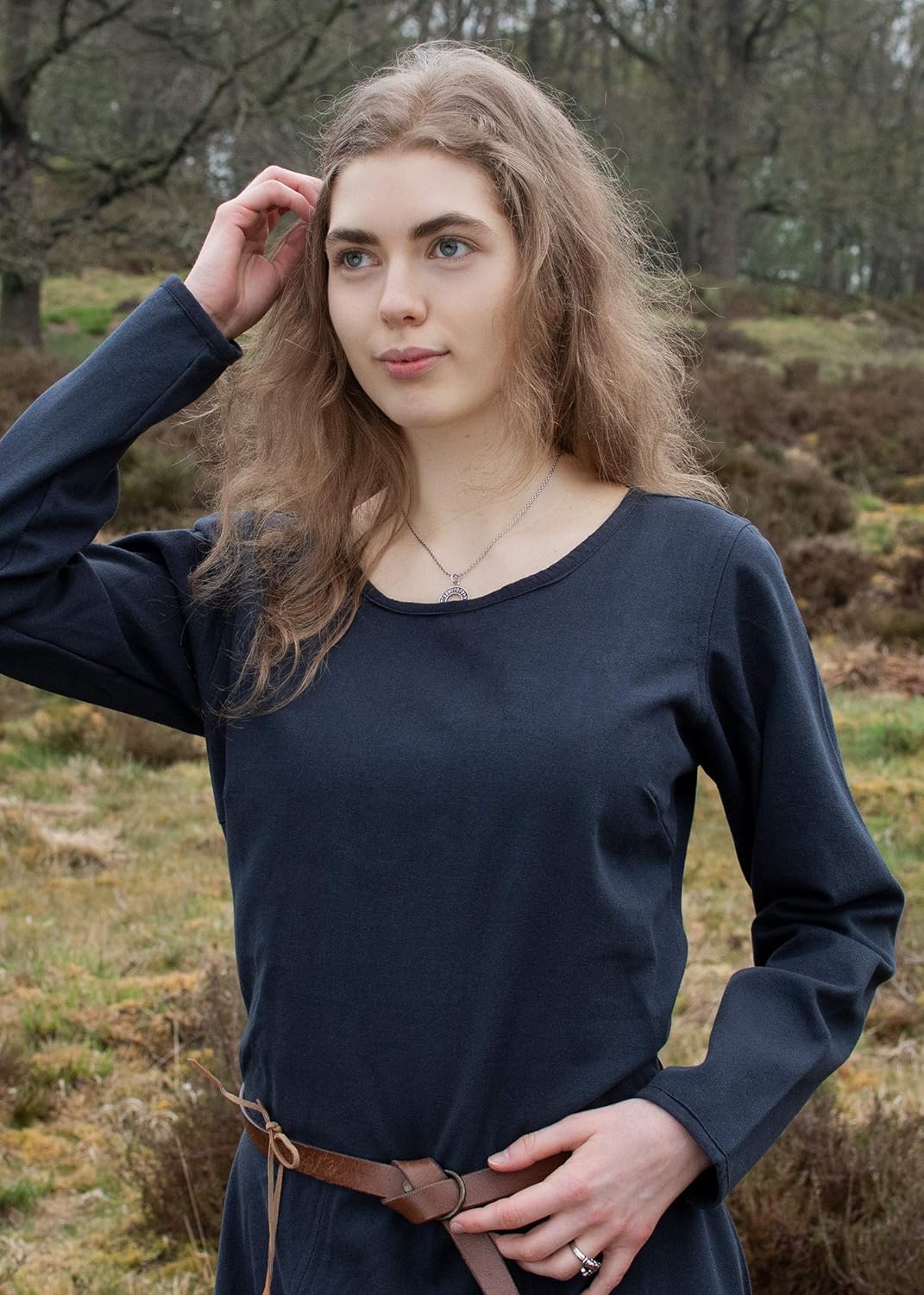Mittelalter Kleid Afra Damen | Langarm Wikinger Kostüm bodenlang | LARP Gewandung aus Baumwolle für
