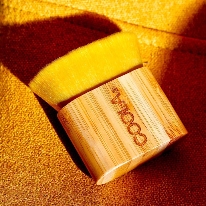 Coola Sunless Tan Kabuki Brush~1-Stck