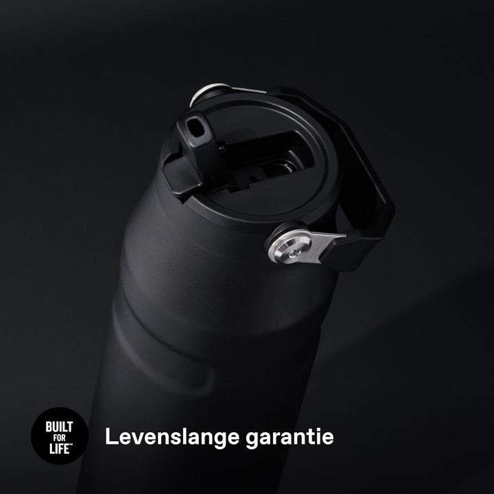 Stanley 1913 Flip Straw Trinkflasche mit Strohhalm 0.7L - Thermobecher Kühlt 10 Stunden - 3 Tage Eis