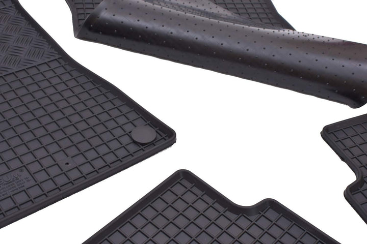 Passgenaue Kofferraumwanne und Gummifussmatten geeignet für Mercedes B-Klasse W247 ab 2019 + Gurtsch