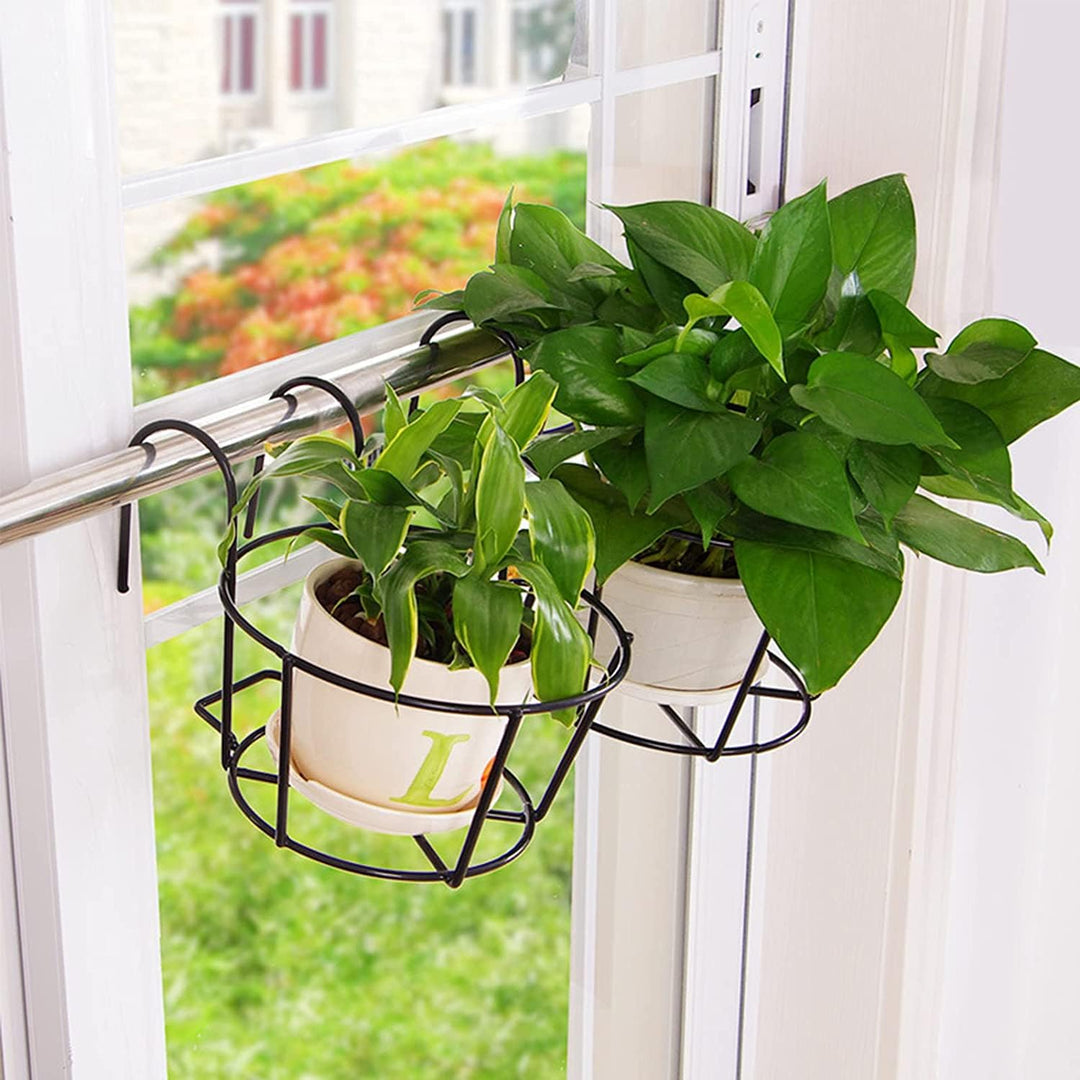 2 Stück Aufhängen Blumentopf Halterung, Metallpflanzenkorb, Blumenregal aus Eisen, Zaun Wand Hängend