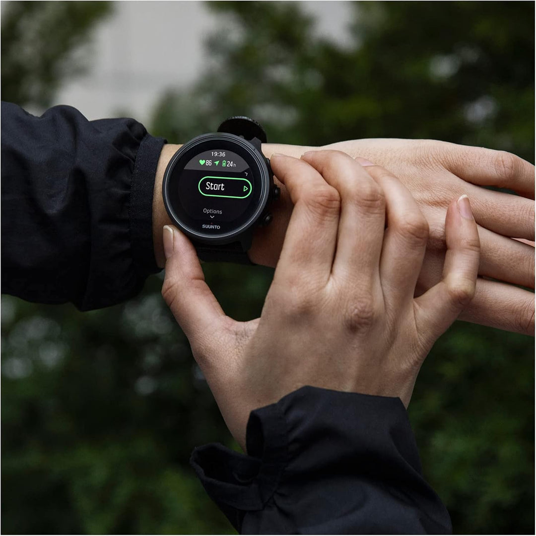 SUUNTO 9 Peak Pro Multisport Uhr - Robust Outdoor Smartwatch, Saphirglas Bildschirm & 100m Wasserdic