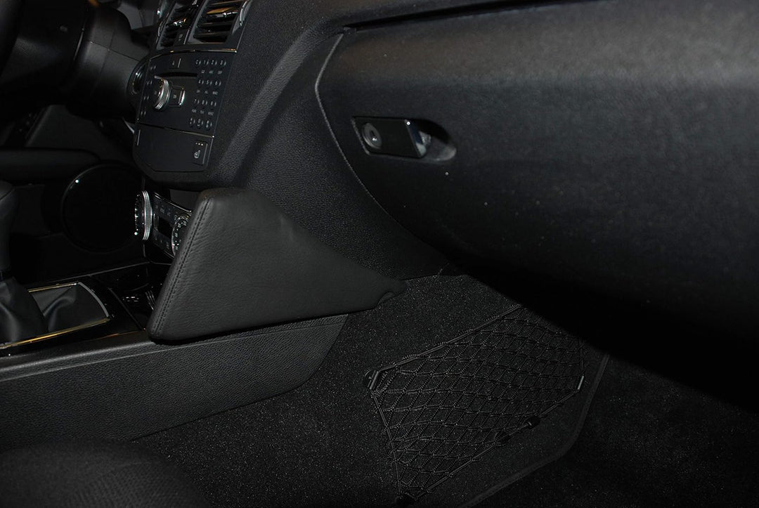 KUDA 091775 Halterung Kunstleder schwarz für Mercedes C-Klasse (W204/S204) ab 04/2007 bis 04/2010, 0