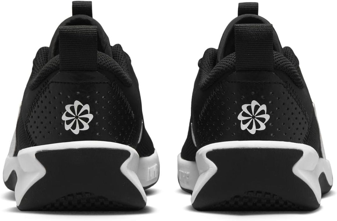 Nike Omni Multi-Court Schuh Für Jüngere Kinder 27.5 EU Black White, 27.5 EU Black White