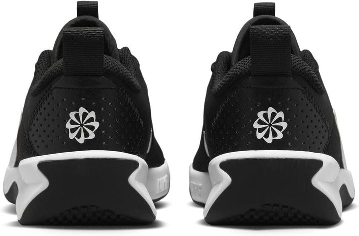 Nike Omni Multi-Court Schuh Für Jüngere Kinder 27.5 EU Black White, 27.5 EU Black White