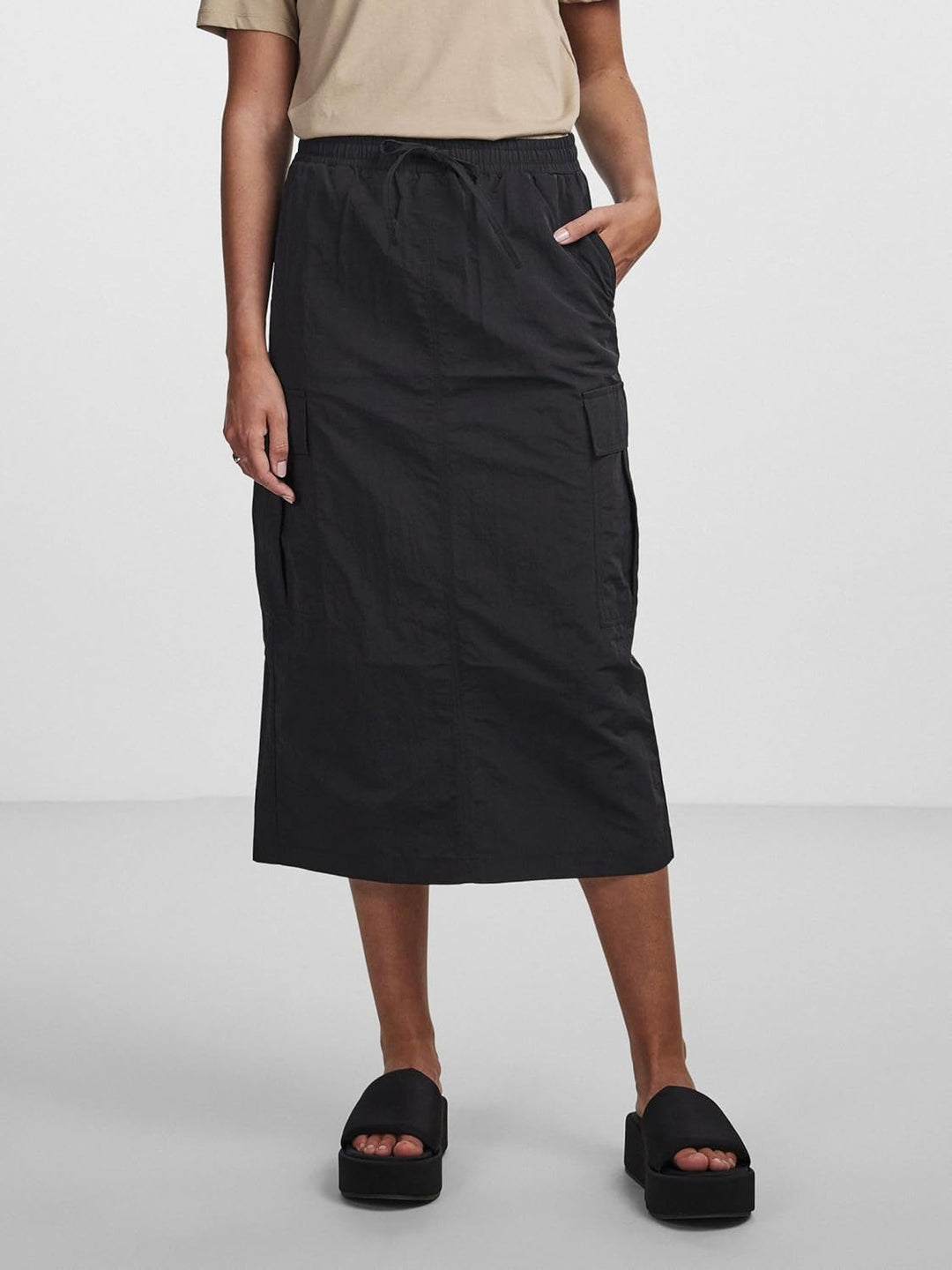 PIECES Female Midirock PCJILL S Schwarz, S Schwarz