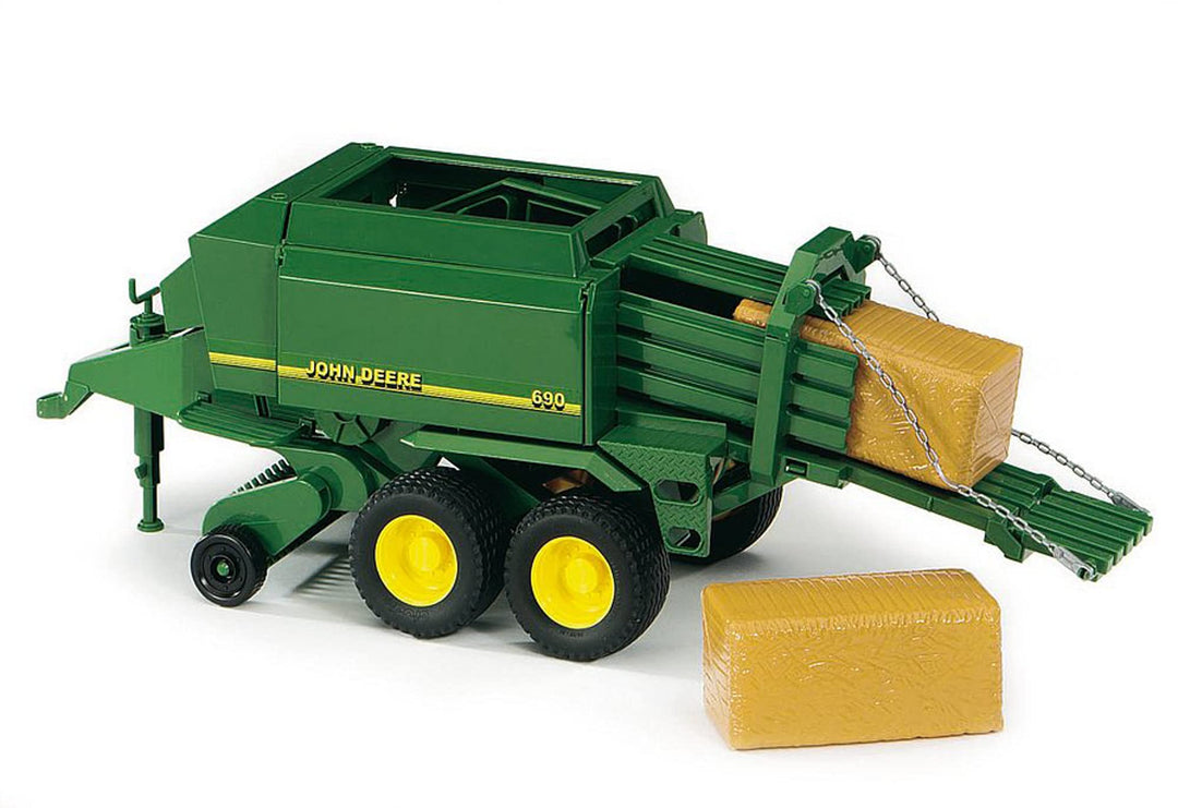 bruder 02017 - John Deere Grossballenpresse mit 2 Quaderballen - 1:16 Ballenpresse Landwirtschaft Ba