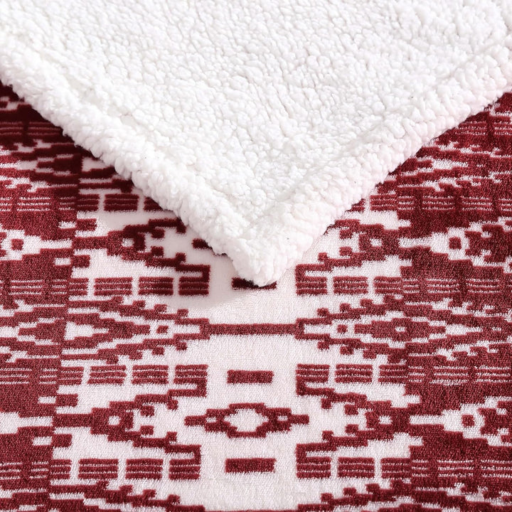 Eddie Bauer Sherpa Cozy San Juan Red Plush Throw, 50x60 Rot, Rot
