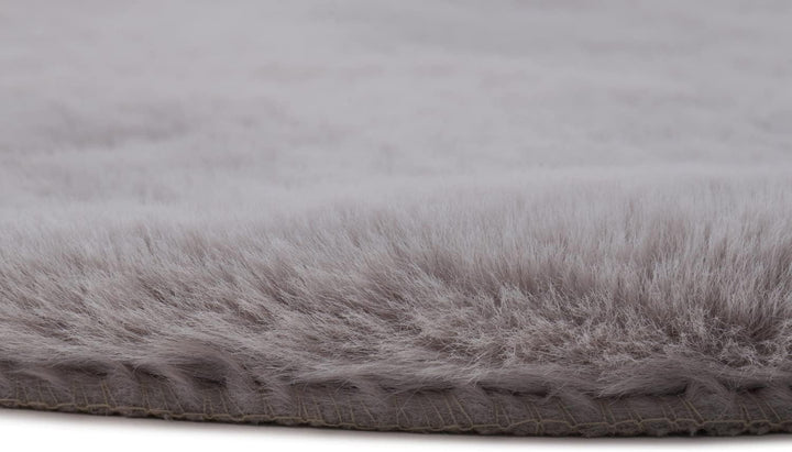 Gözze - Eleganter und Weicher Teppich aus Kunstleder, 60 x 90 cm - Silber Silber 60 x 90 cm (Rechtec