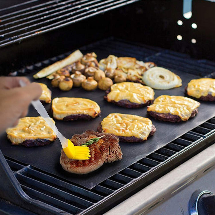 BBQ Grillmatte Set von 5er Set + 2 Grill Bürste Antihaftbeschichtung für bis 600 Grad 100% nicht Sti