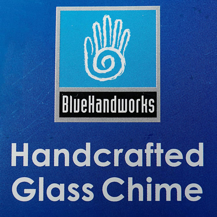 Blue Handworks Windspiel aus Glas und Treibholz, handgestrahltes Glas und Fundholz, handgefertigt, K