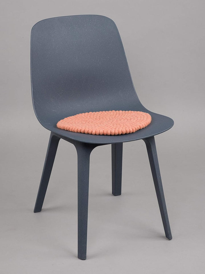 myfelt Filzkugel Sitzauflage Stuhlauflage - Lea - rund, Ø 36 cm, Lachsfarben, Lachsfarben