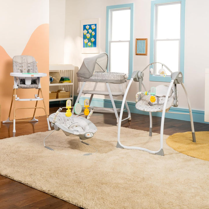 Bright Starts, Disney Winnie the Pooh Classic Pals Vibrierende Babywippe Babyschaukel mit Melodien &