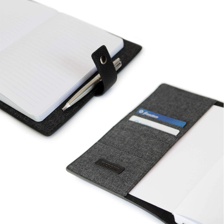 CASE ELEGANCE Nachfüllbares Leder Notizbuch A5. mit Stiftschlaufe, Kartenfächer - Messingverschluss