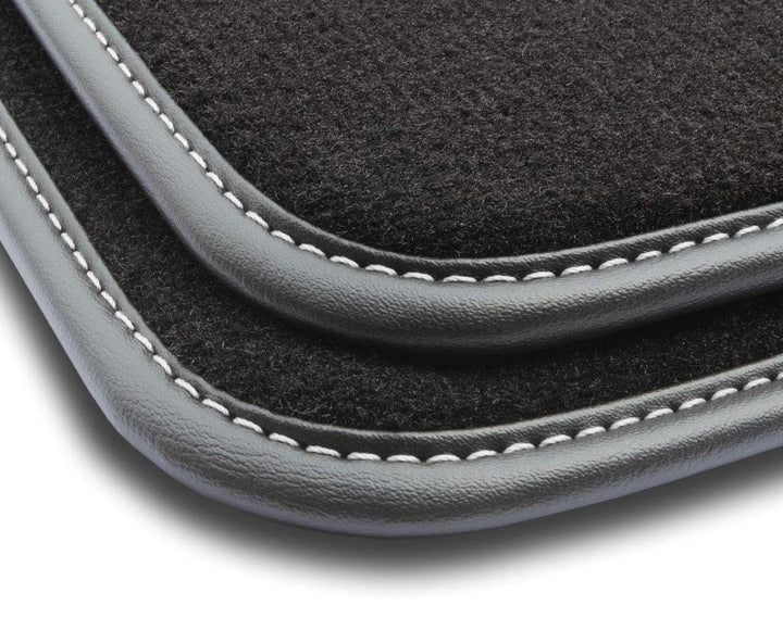 M MOTOS Velours Premium fussmatten Auto kompatibel mit Opel Meriva A 2002-2010 - Premium, Leder, Wei