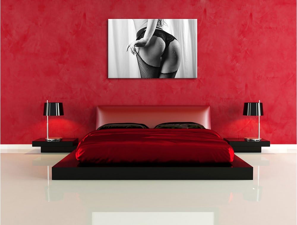 Pixxprint Frau Spitzenhöschen als Leinwandbild | Grösse: 100x70 cm | Wandbild | Kunstdruck | fertig