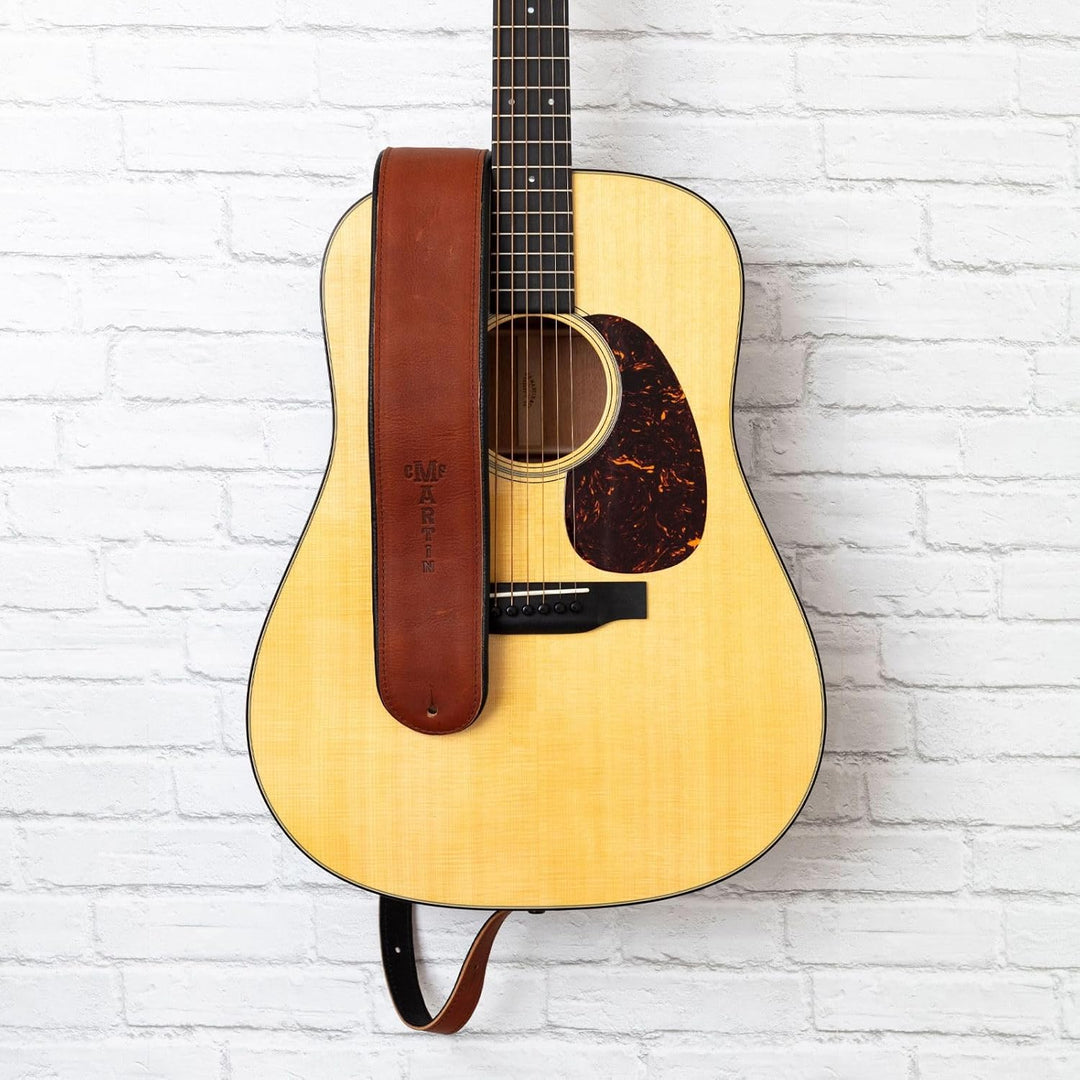Martin 18A0028 Premium Gitarrengurt aus gerolltem Leder, 6,4 cm, Braun