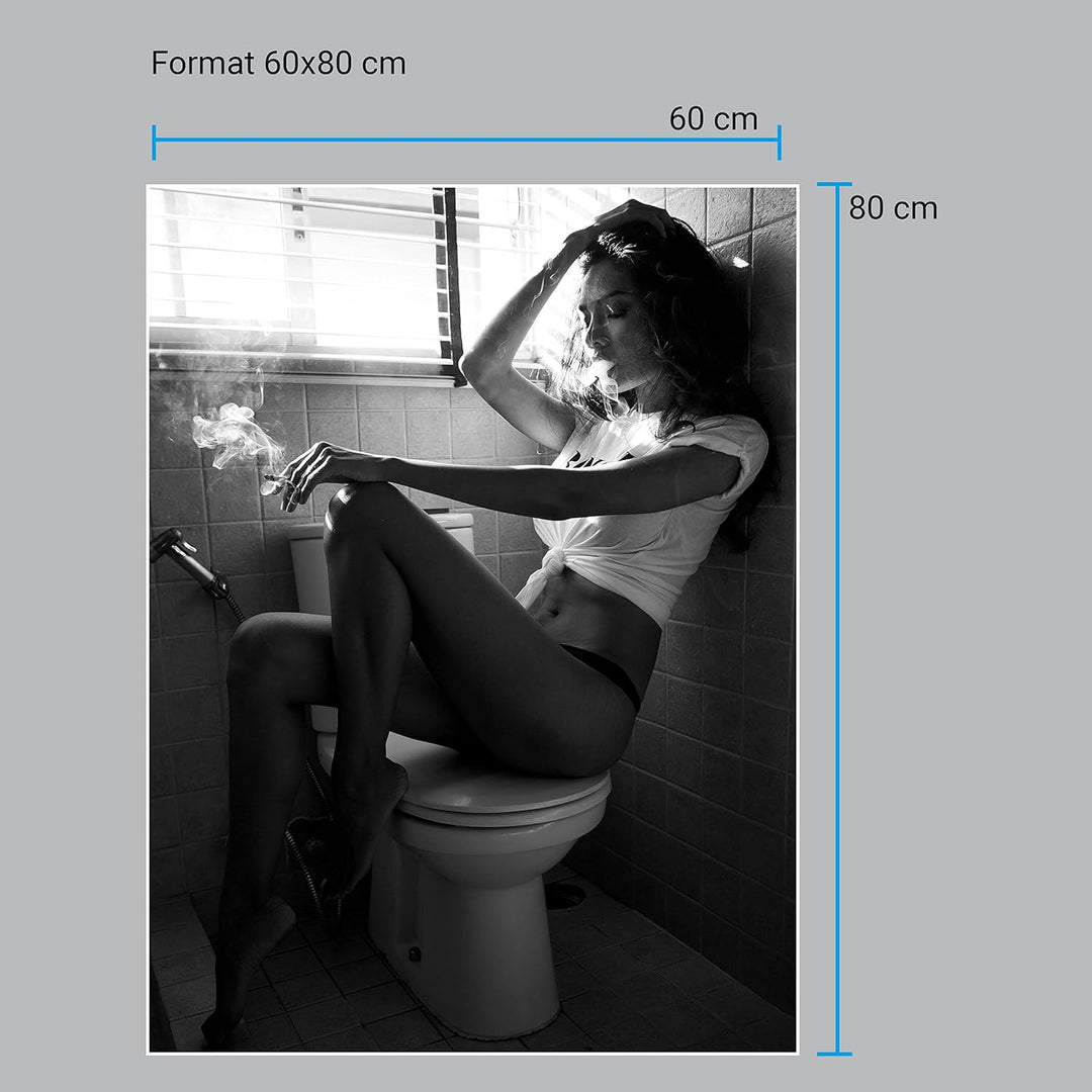 wandmotiv24 Poster als Wanddeko, Grösse 80x60cm, Model rauchend im Bad, Frau, Fotografie, Schwarz We