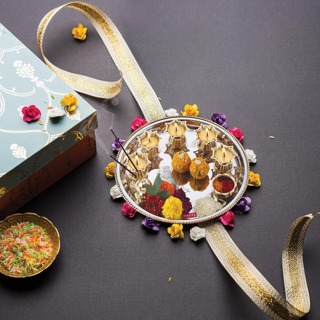HAZEL Edelstahl Puja Pooja Aarti Thali Set 28 cm mit 5 Diva, 1 Räucherstäbchenhalter und Kumkum Wati
