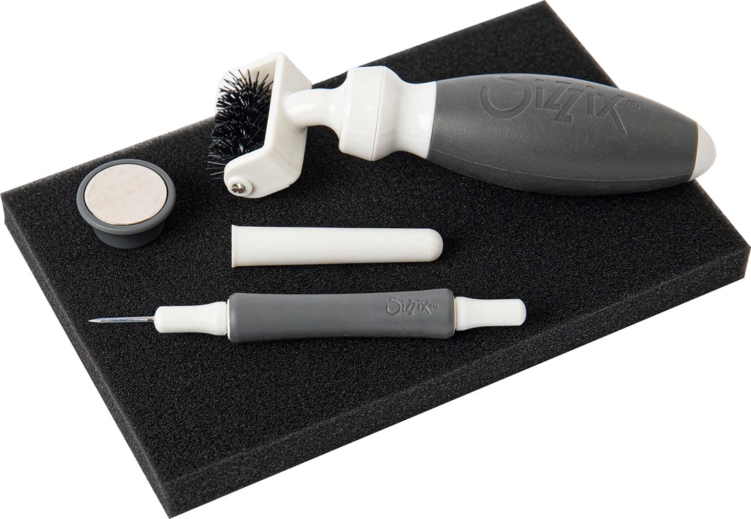 Sizzix 662106 Stanzwerkzeug, Stanzbürste und Stanzmeissel, mit Magnetbefestigung, Papier, 0, OSFA
